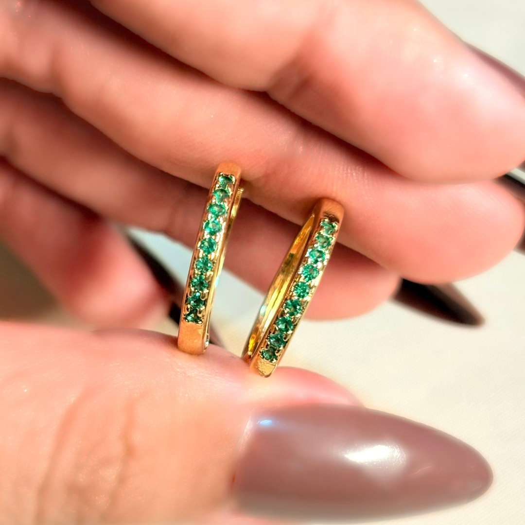 Arete Candonga click circon esmeralda x 9