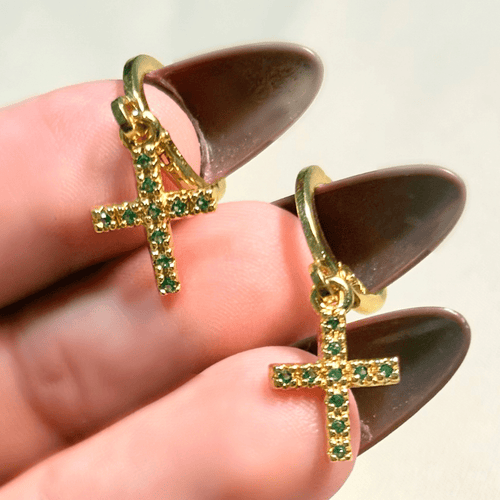 Aretes Candonga dije cruz 9x27mm - D’orella Joyería