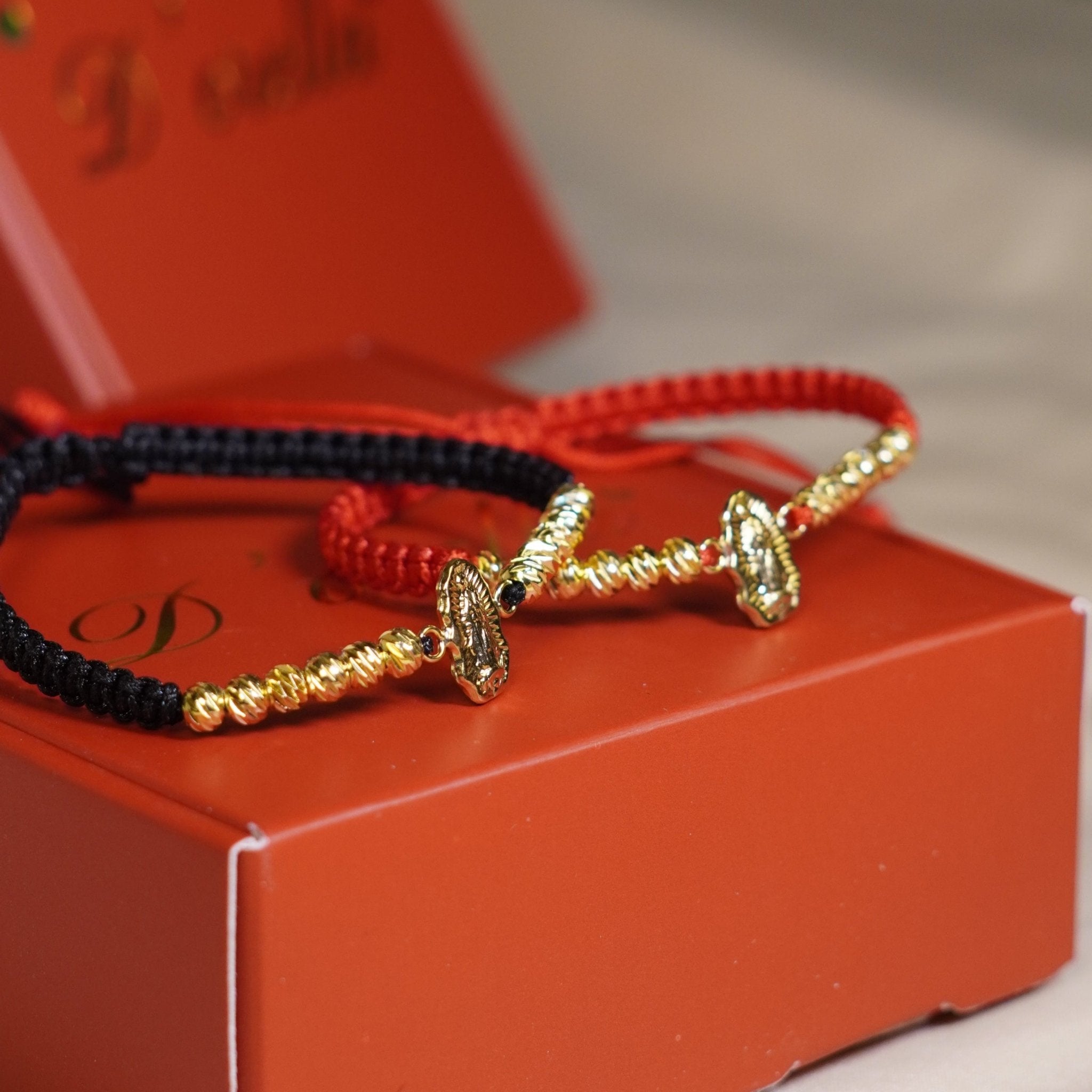 Manilla Guadalupe Diamantada - D’orella Joyería